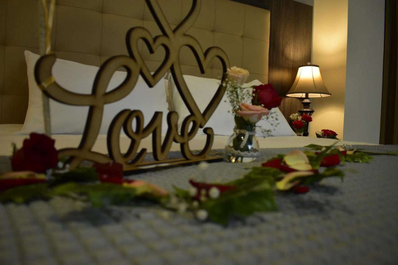 Hotel Hr Amada Cucuta Bagian luar foto